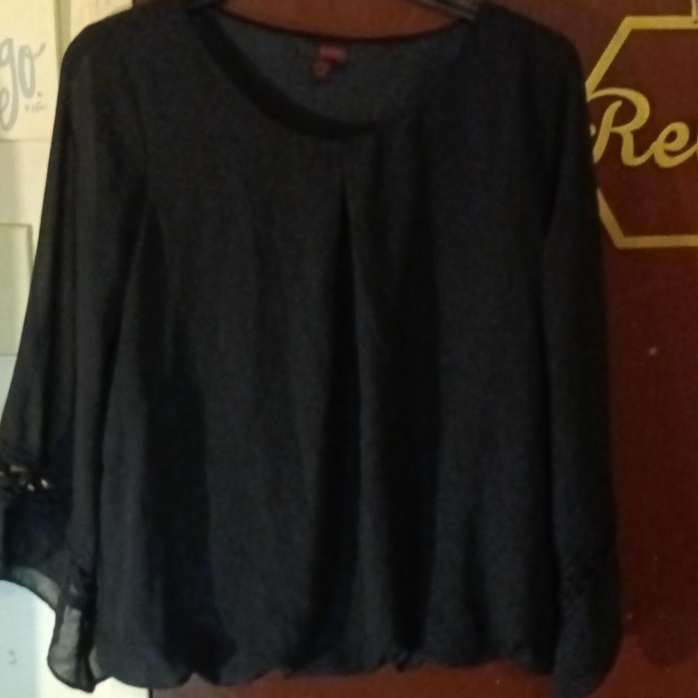 Women's Black Bongo size Large casual top with embroidered cut out sleeves